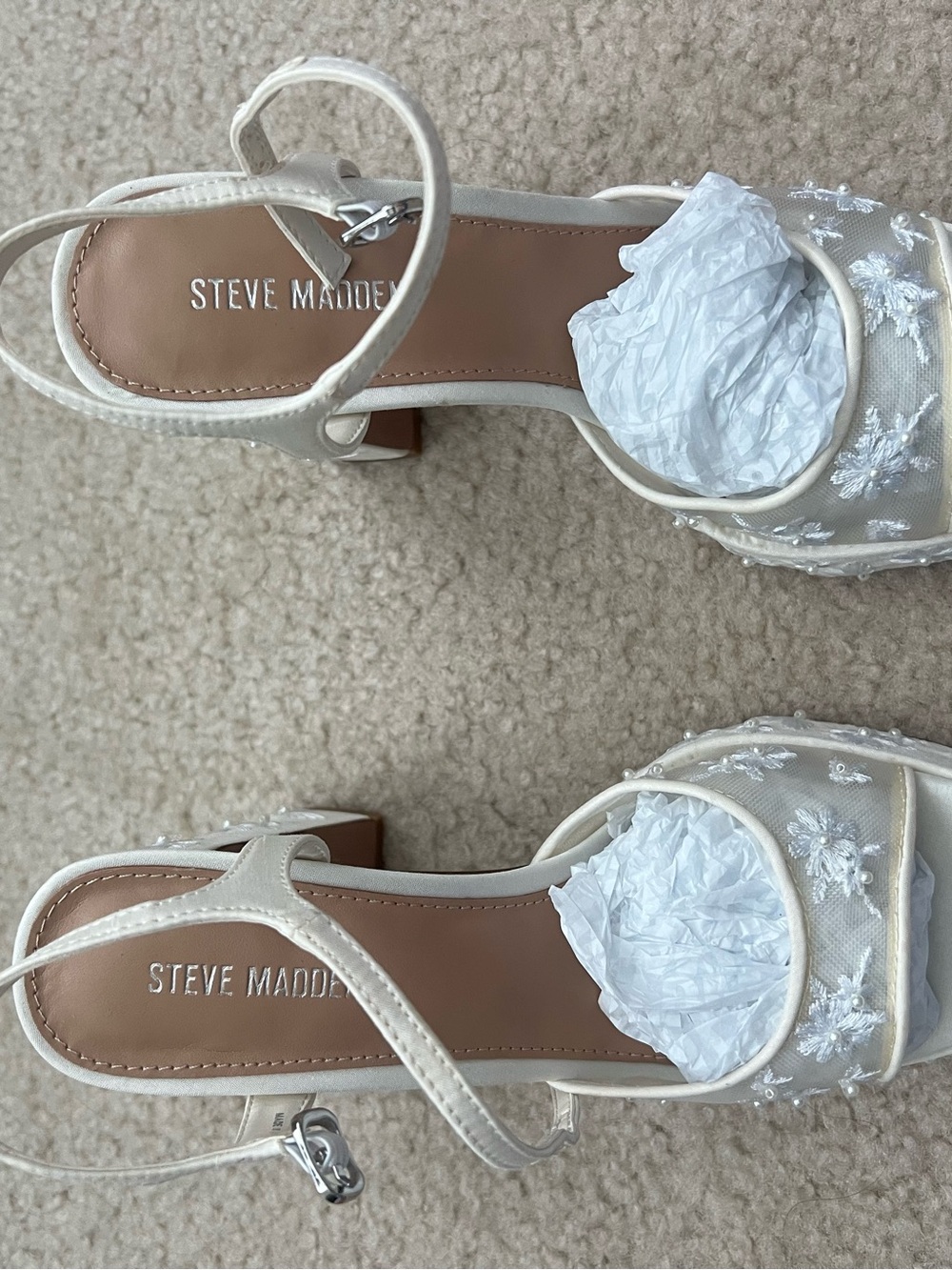 Steve Madden Ivory Floral Embroidered Platform Sandals - Picture 6 of 9